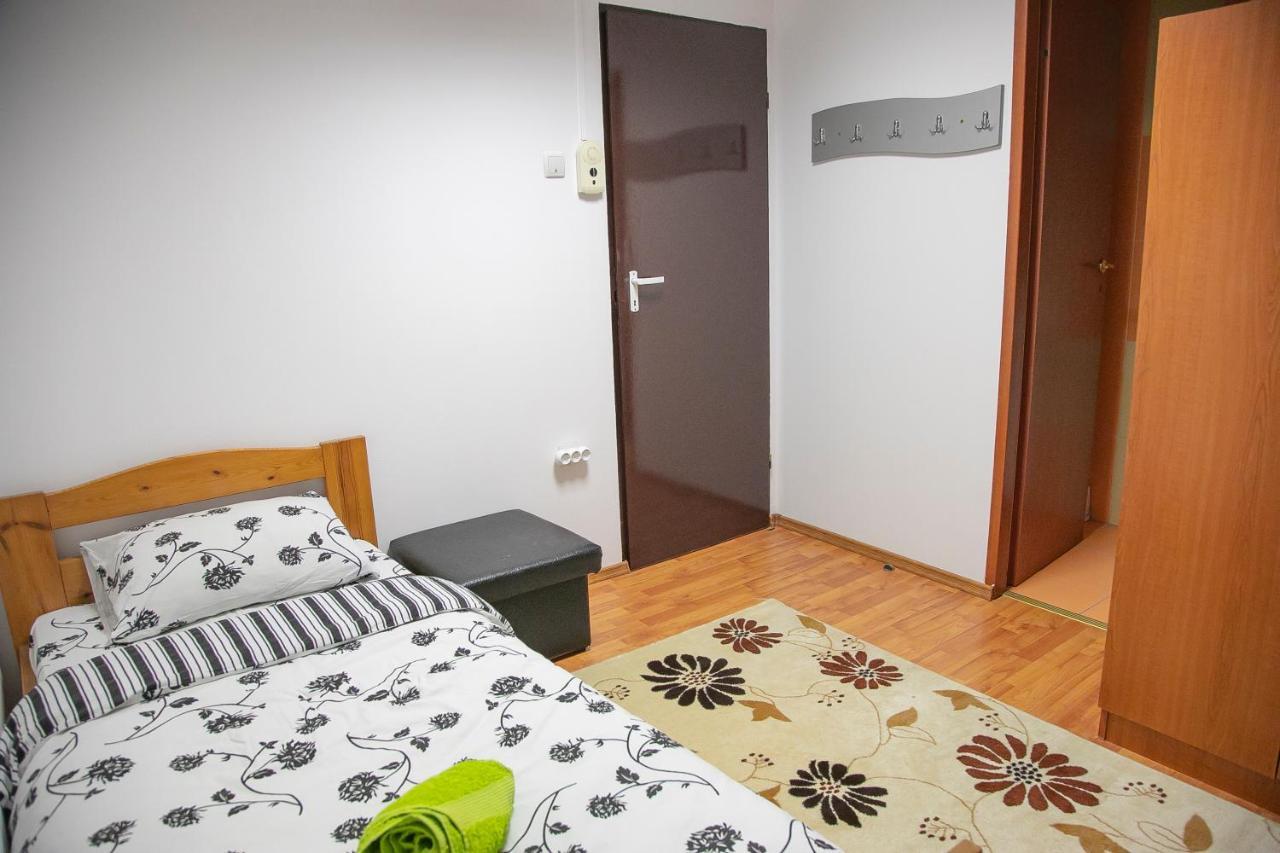 Xxl-House Appartement Târgu-Mureş Buitenkant foto