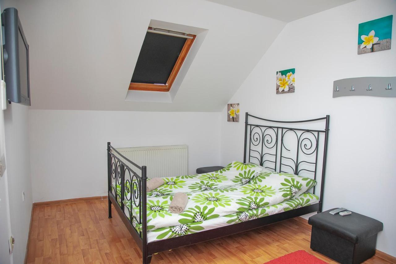 Xxl-House Appartement Târgu-Mureş Buitenkant foto