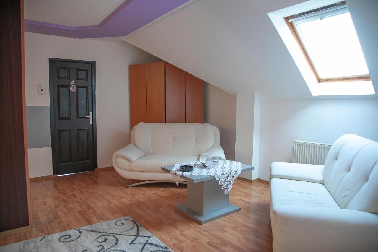 Xxl-House Appartement Târgu-Mureş Buitenkant foto